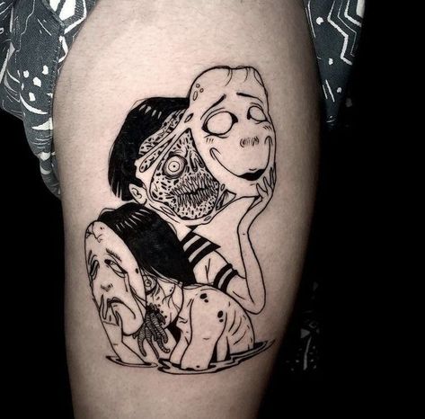 Cute Creepy Tattoos Dark Art, Weird Cool Tattoos, Fake Happy Tattoo, Semi Realistic Tattoo, Creepy Tattoos For Women, Gore Tattoo Ideas, Japanese Horror Tattoo, The Craft Tattoo, Grunge Tattoos Dark