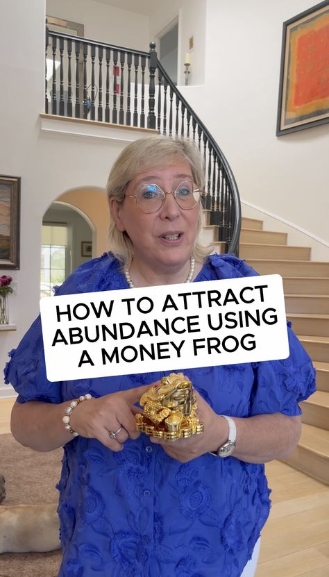 How to attract more abundance using a money frog in Feng Shui!🐸✨

#moneyfrog #fengshui #fengshuitips #fengshuihack #fengshuilifestyle #abundance Feng Shui Frog, Feng Shui Money Frog, Money Frog, Feng Shui Money, Feng Shui, How To Use, Money, Crystals