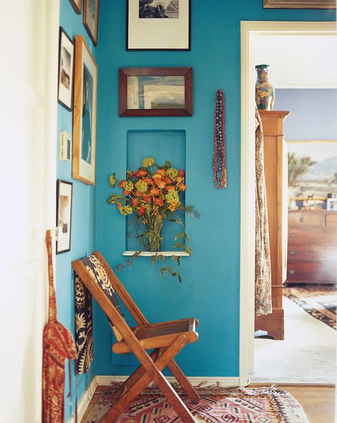 Schuyler Interior – 5/06,4/07 #SOdomino #room #interiordesign #furniture #yellow #turquoise #chair #blue #green #azure #aqua Entryway Paint, Entryway Paint Colors, Turquoise Room, Bright Walls, Blue Rooms, Free Spirited, Blue Walls, Restoration Hardware, Wall Color