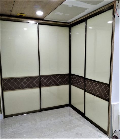 L Shaped Sliding Wardrobe, L Shape Sliding Wardrobe Design, L Shape Wardrobe Design, L Shape Wardrobe, Sliding Wardrobe Design, Modular Wardrobe, Sliding Door Wardrobe Designs, Wardrobe Interior, Sliding Door Wardrobe