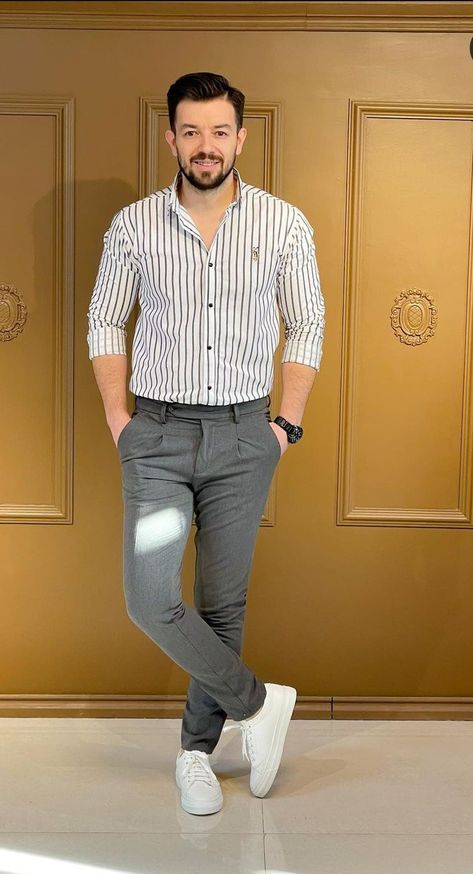 Formal Pent Shirts For Men 2024, Classy Mens Fashion, Man Fashion Style, Gents Shirts, Mens Dress Outfits, Fashion Models Men, Stylish Shirts Men, Mens Smart Casual Outfits, Smart Casual Menswear