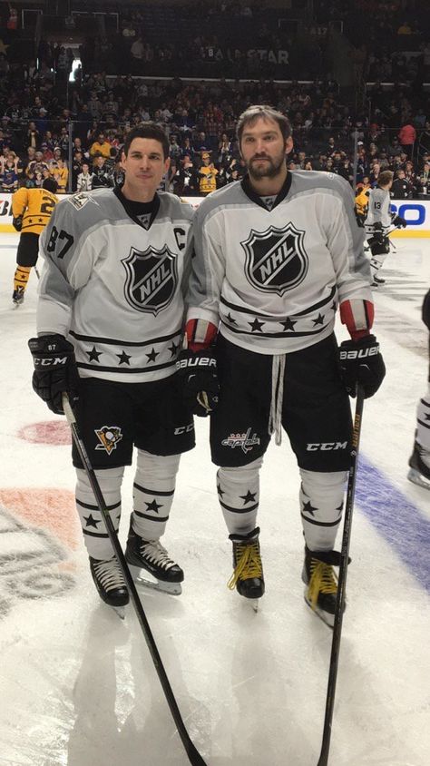 Sidney Crosby and Alexander Ovechkin at the 2017 NHL All Star Game in LA Ovechkin Wallpaper, Hockey Boy, Alexander Ovechkin, Nhl All Star Game, Nhl Wallpaper, Hockey Boards, Alex Ovechkin, Hockey Memes, Ice Hockey Players