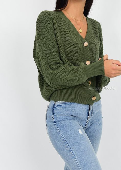 Button Down Sweater, Sweater Outfit, Green Button, Cute Pins, Oversized Sweater, Forest Green, Sweater Outfits, Cardigans, Outfit Inspirations