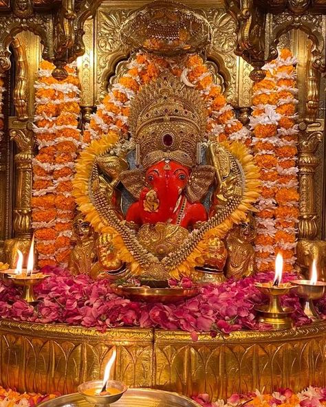 Siddhi Vinayak Ganpati, Kali Mata, Shri Ganesh, Ganesha Pictures, Mumbai Maharashtra, Ganpati Bappa, God Illustrations, Lord Ganesha, Gods And Goddesses