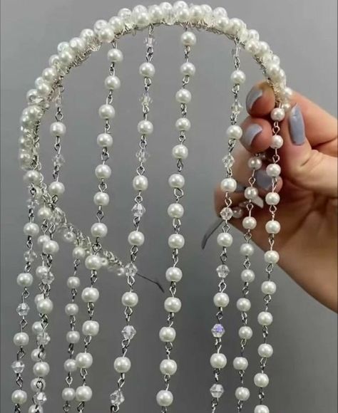 Diy Pearl Hair Accessories, Wire Headpiece, Hairband Handmade, Beaded Hairband, Beaded Hair Accessories, Pearl Hairband, قلادات متدلية, Beaded Headpiece, Headpiece Diy