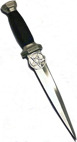 Wiccan Athame Athame Knife, The Book Of Shadows, Witch Rituals, Bad Witch, Magic Bottles, Dark Jewelry, Pear Wood, Ritual Tools, Witch Fashion