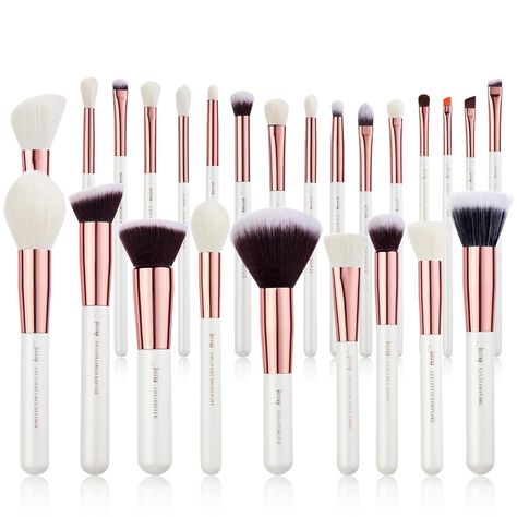 Beauty Cosmetic Foundation Power Blushes eyelashes Lipstick Natural-Synthetic Hair Brushes set (Pearl White/Rose Gold) (Amazon) $32.93 Makeup Brush Set Amazon, Eye Makeup Application, Blusher Brush, Hair Brush Set, Artist Makeup, Bronzer Brush, Blending Eyeshadow, Flawless Makeup Application, Makeup Brush Kit