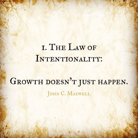 The 1st Law of John Maxwell's book: The 15 Invaluable Laws of Growth. Live Them and Reach Your Potential. 15 Laws Of Growth John Maxwell, John Maxwell Books, Coaching Quotes Leadership, Motivation Humor, John C Maxwell, Leader Quotes, Teamwork Quotes, Inspired Quotes, Cover Quotes