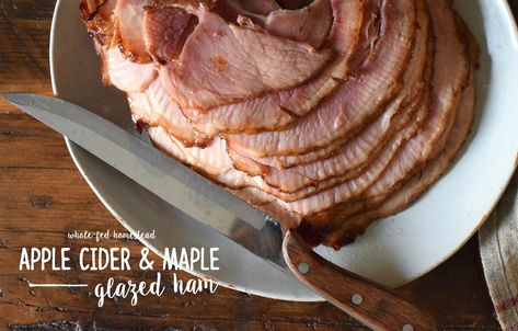 Glazed Spiral Ham, Maple Glazed Ham Recipes, Maple Ham, Honey Baked Ham Recipe, Maple Glazed Ham, Maple Syrup Glaze, Ham Recipes Baked, Ham Glaze Recipe, Homemade Bone Broth