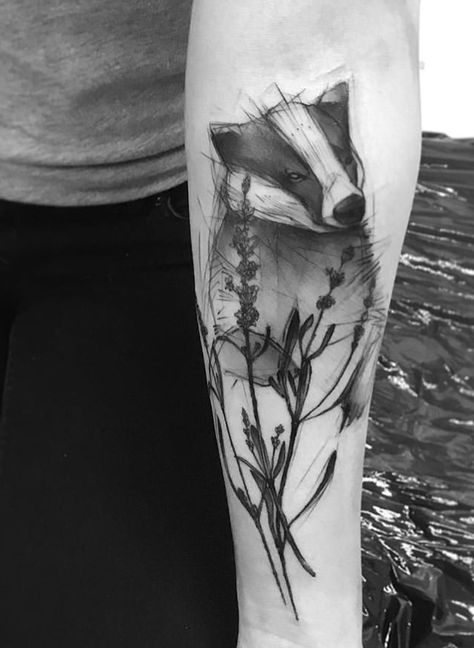 Kamil Mokot badger tattoo Fox And Badger Tattoo, British Wildlife Tattoo, Honey Badger Tattoo, Tattoo Hunting, Badger Tattoo, Wildlife Tattoo, Wing Tattoo Designs, Harry Potter Tattoos, Tattoo Now