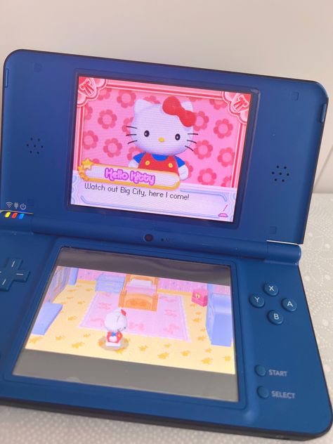 hello kitty sanrio nintendo ds game big city dreams Hello Kitty Ds Game, Hello Kitty Big City Dreams, Nintendo Ds Aesthetic, Nintendo Aesthetic, Hello Kitty Games, 3ds Games, Sanrio Aesthetic, Y2k Hello Kitty, Cozy Gaming