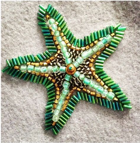 Lil's starfish !!:D Mermaid Headpiece, Beaded Starfish, Beaded Shirt, Bead Sewing, Bead Embroidery Patterns, Beaded Applique, Shirt Embroidery, Flower Embroidery Designs, Embroidery Craft