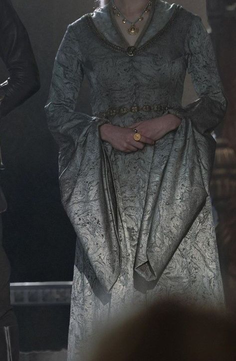 Helaena Targaryen Dress, Alicent Hightower Dress, Sansa Stark Dress, Rhaella Targaryen, Game Of Thrones Dress, Game Of Thrones Outfits, Ottoman Dress, Helaena Targaryen, A Dance With Dragons