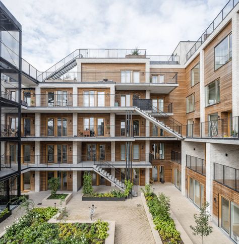 cobe frederiksberg alle exterior courtyard Terrace House Design, Courtyard Apartments, Architecture Courtyard, Galleries Architecture, Collective Housing, Wood Facade, Urban Housing, Brick Architecture, Architecture Concept Drawings