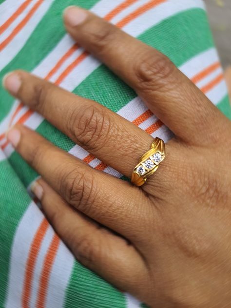 Vanki Designs Jewellery, Ladies Finger Ring, Big Earrings Gold, Gents Rings, Necklace Set Indian Bridal Jewelry, Ladies Gold Rings, Latest Gold Ring Designs, Stunning Rings, Girls Ring