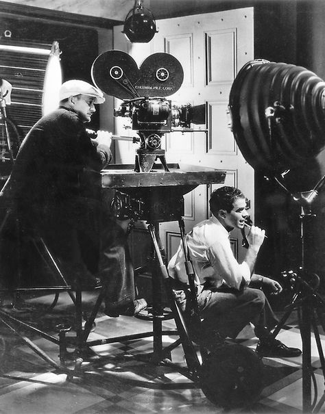 Frank Capra (right) with cinematographer Joe Walker at Columbia Studios. Walker photographed twenty of Capra’s films including It Happened One Night, Mr. Smith Goes to Washington and It’s a Wonderful Life Joe Walker, Filmmaking Quotes, Filmmaking Ideas, It’s A Wonderful Life, Filmmaking Inspiration, Documentary Filmmaking, Frank Capra, Filmmaking Cinematography, Film Crew