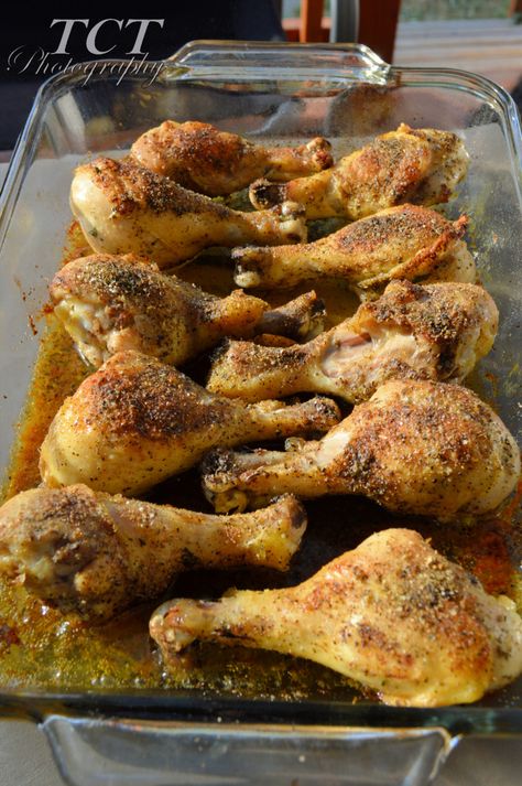 Chicken Drumstick Recipe, Garlic Herb Chicken, Chicken Drumstick, Baked Chicken Drumsticks, Chicken Drumstick Recipes, Drumstick Recipes, Quick Dinners, Herb Chicken, Dinner Meal