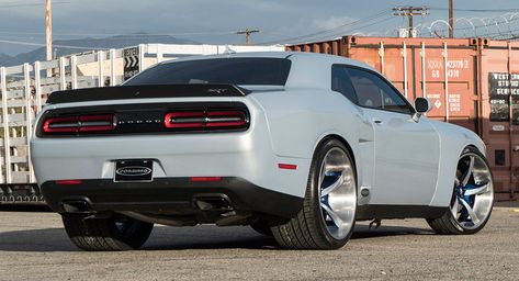 Challenger Wheels, Dodge Challenger Custom, Car References, Challenger Dodge, Mustang Gt350, Car Builds, Srt Demon, 2014 Dodge Challenger, Dream Cars Bmw