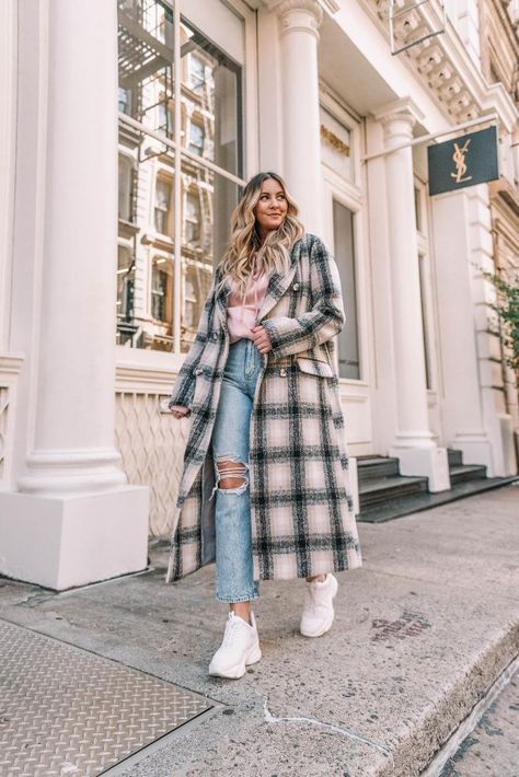 Casual winter outfit...dress it up with a plaid coat! via Danielle Gervino Plaid Long Jacket Outfit, Long Flannel Coat Outfit, Plaid Peacoat Outfit, Blue Plaid Jacket Outfit, Long Plaid Jacket Outfit, Long Plaid Coat Outfit, Checkered Coat Outfit, Plaid Trench Coat Outfit, Wardrobe Elevation