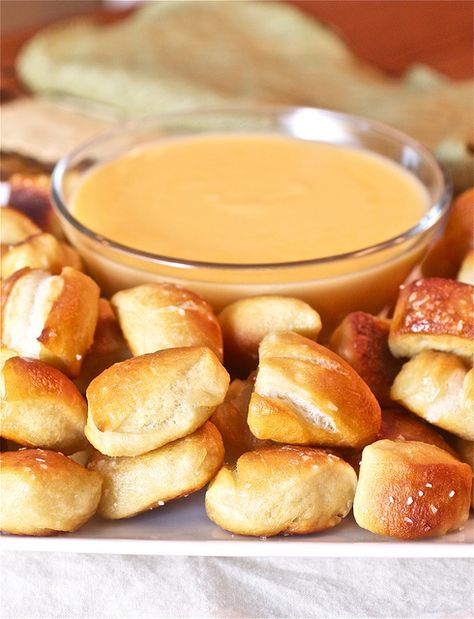 Soft Pretzel Bites with Cheese Sauce - not velveta Pretzel Bites With Cheese Sauce, Homemade Pretzel, Soft Pretzel Bites, Pretzel Dough, Homemade Pretzels, Homemade Soft Pretzels, Soft Pretzel, Cloud Bread, Favorite Dips