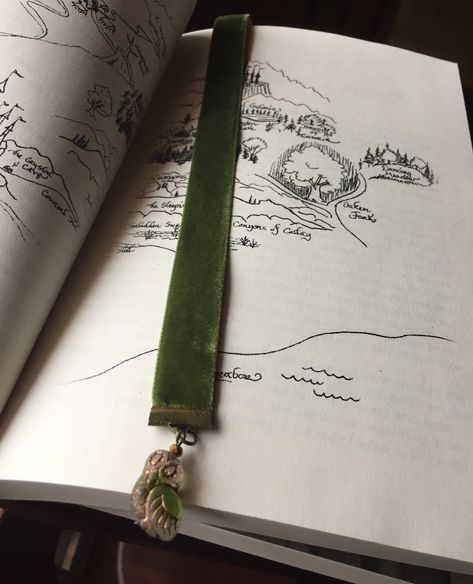 Velvet Bookmarks, Skelton Key, Toddler Bracelet, Bible Bookmark, Emerald Green Velvet, Secret Sisters, Beaded Leaf, Book Marks, Pewter Metal