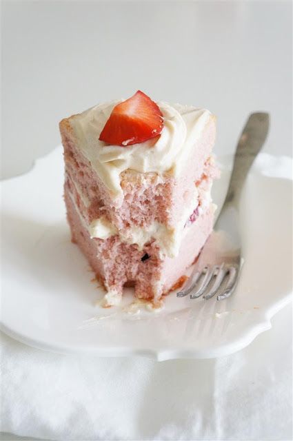 Strawberry Cloud Cake | Cakelets & Doilies Strawberry Cloud Cake Recipe, Strawberry Cloud Cake, Cloud Cake Recipe, Strawberry Chiffon, Baked Pastries, Cloud Cake, Chiffon Cake, Almond Cakes, Cookie Cake