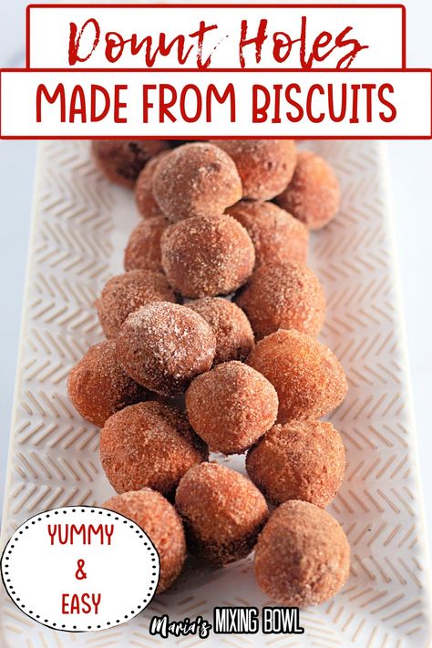 These Donut Holes From Biscuits are sweet, fluffy and full of delicious flavor. Plus, they are quick to make when you need a sweet treat. Easy Donut Holes Baked, Baked Doughnut Holes Recipe Easy, Biscuit Donut Holes, Quick Donut Holes, Easy Homemade Donut Holes, Biscuit Donuts, Slow Cooker Breakfast Casserole, Chocolate Dipping Sauce, Making Donuts