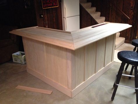 DIY – How To Build Your Own Oak Home Bar ~ John Everson Diy Home Bar Plans, Home Bar Diy, Basement Bar Ideas On A Budget, Bar Furniture For Sale, Building A Home Bar, Building A Basement, Home Bar Plans, Basement Bar Plans, L Shaped Bar