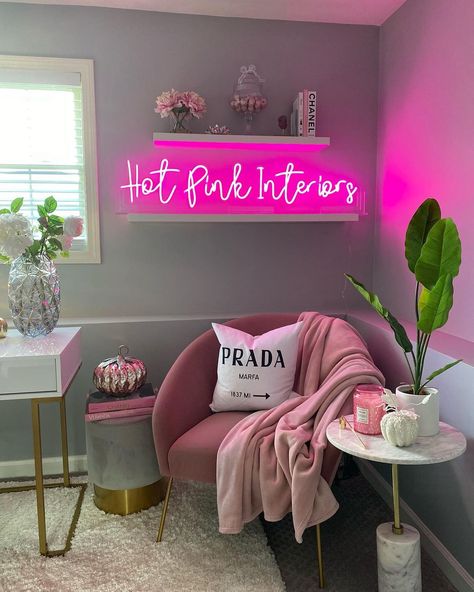 Interior Styling & Home Decor on Instagram: “I’m so excited to share my gorgeous Catriona blush pink chair from @inspiredhomeco This fabulous chair was the perfect addition to my home…” Content Corner Decor Ideas, Hot Pink Apartment, Pink Apartment, Styling Home, Pink Neon Sign, Billionaire Luxury, Apartment Vibes, Pink Furniture, Neon Decor