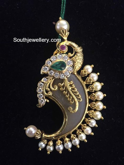 Peacock Puligoru Pendant photo Latest Indian Jewellery, 22 Carat Gold Jewellery, Saree Bollywood, Gold Jewelry Simple Necklace, Gold Pendant Jewelry, 22 Carat Gold, Wedding Jewellery Collection, Bangles Jewelry Designs, Gold Fashion Necklace