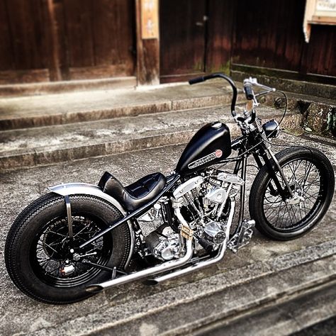 Harley Davidson shovelhead Harley Davidson Freewheeler, Harley Davidson Shovelhead Chopper, Motos Bobber, Harley Davidson Helmets, Motos Vintage, Harley Freewheeler Custom, Motos Harley, Harley Davidson Knucklehead, Harley Davidson Flh Shovelhead