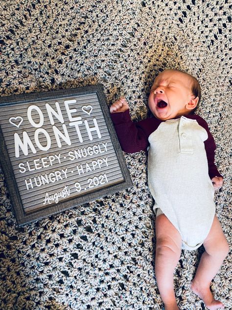 #Babymilestone #onemonthold #letterboard #sleepy #snuggly #hungry #happy #baby #babymac One Month Letterboard Baby, One Month Old Baby Pictures, One Month Milestones, Announcement Pictures, Baby Milestones Pictures, Baby Announcement Pictures, Milestone Photos, Monthly Baby Photos, Milestone Pictures