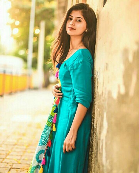 💕Follow me Nimisha Neha💕 Chudidhar Photoshoot Poses, Poses In Chudidhar, Poses In Suits For Women, Pics Poses Ideas In Suit, Photography Poses In Kurti At Home, Tredisnal Dress Photo Pose, Photography Poses In Suit, Chudidhar Poses, Kurta Photography Poses Women