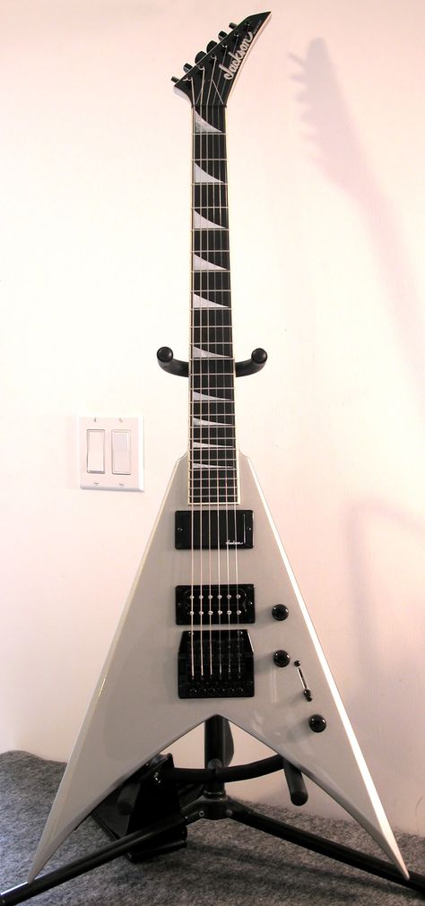 Jackson King V Pro. Early - Mid 90's Dave Mustaine Model. King V Guitar, Jackson King V Guitar, Dave Mustaine Guitar, King V, Metal Guitars, Flying V Guitar, Heavy Metal Guitar, Mid 90's, Jackson Guitars