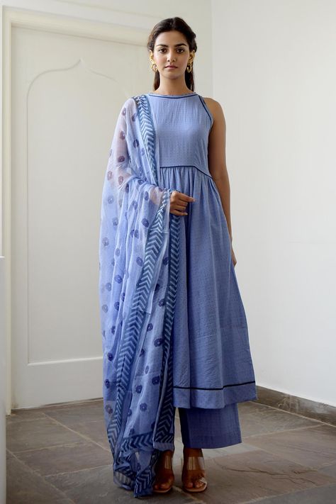 Shop for Taro Blue Handwoven Cotton Anarkali Set for Women Online at Aza Fashions Kurta Set With Dupatta, Cotton Kurta Set, डिजाइनर कपड़े, Blue Anarkali, Cotton Anarkali, Women Kurta, Indian Designer Suits, Simple Kurta Designs, Designer Kurti Patterns