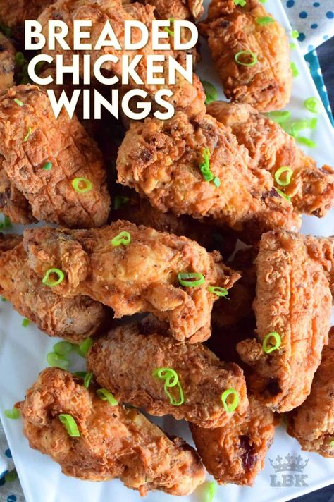 Breaded Wings, Breaded Chicken Wings, Homemade Wings, Chicken Wing Recipe, Pork Bites, Wing Recipe, Fried Chicken Wings, Baked Pork, Chicken Wing