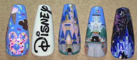 Disney Cinderella Castle, Main Street, Fireworks display and snacks! Hand painted using The Gel Bottle @stephie_nails Disney Castle Nails Design, Disney Castle Nail Art, Disney Snack Nails, Disney Castle Nails, Disney World Nails Acrylic, Castle Nails, Disney World Nails, Channel Nails, Disney Nail Decals