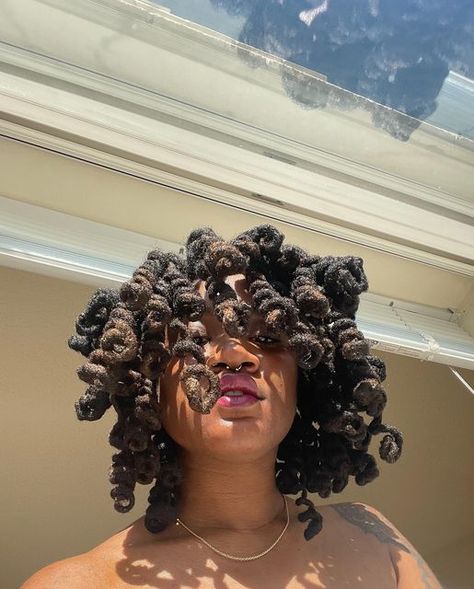 Jshanelle | Locs + Loc styles on Instagram: "day 5 curls | I always use water and oil when i do any type of rod curls [perm rods or flexi rods] It’s been since Oct. of 2021 since I last did a perm rod set but i’m livingggg for this set + the growth ☁️✨ #permrods #curlylocs #curlyhairstyles #locstyles #locs #womenslocs #locdandloaded #locnation #4bhair #blackhair #naturalhair #locjourney" Dreadlock Curls Black Women, Curled Locs With Flexi Rods, Perm Rod Set On Locs, Perm Rod Locs, Curled Dreadlocks, Flexi Rods On Locs, Perm Rods On Locs, Curling Locs, Medusa Locs