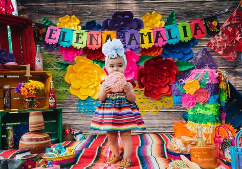 Mexican Fiesta Photoshoot, Fiesta Theme Photoshoot, 1st Birthday Mexican Theme, Uno Birthday Party Theme Mexican Fiesta, Mexican Theme 1st Birthday Party Girl, Uno Fiesta Themed First Birthday, Fiesta Theme First Birthday, Mexican 1st Birthday Party Girl, 1st Fiesta Theme Party Girl