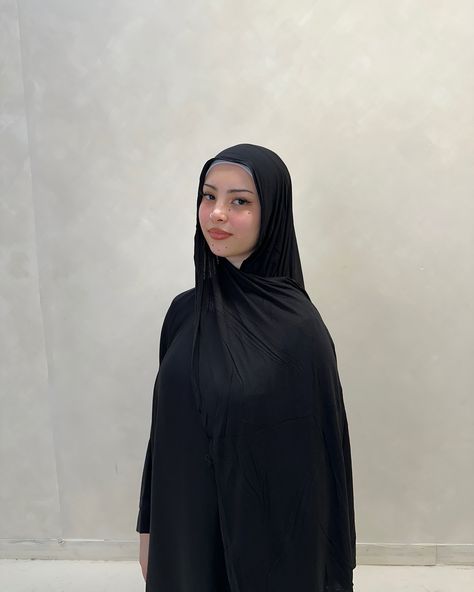 Our Emirati premium jersey hijab collection is available in 19+ shades. Check them out today! These are double-stitched, lay flat, stretchy, and breathable. Order yours today! 🛍️ Black Outfit Hijab, Black Hijab, Hijab Collection, Jersey Hijab, Hijabi Style, Outfit Hijab, All Black Outfit, Black Outfit, Lay Flat