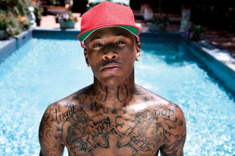 #YG delivers The Truth on his debut album #MyKrazyLife and working with #DJMustard. Yg Tattoos, Yg Rapper, Compton Street, Dj Mustard, Black Celebrity News, Cool Chest Tattoos, Chest Tattoos For Women, Gangsta Rap, Black Celebrities