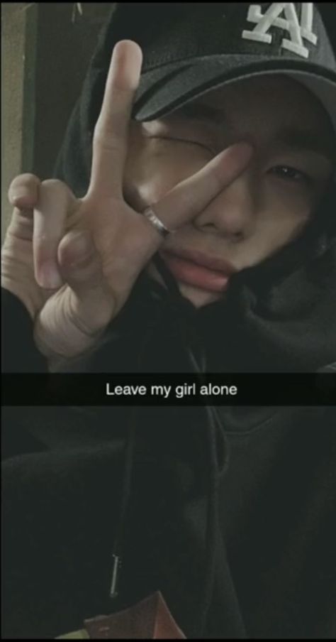 Kpop Boyfriend Material Snapchat, Kids Snapchat, Bts Snapchats, Kpop Snapchat, Movie Fast And Furious, Kpop Shifting, The Nut Job, Funny Lockscreen, Skz Wallpaper