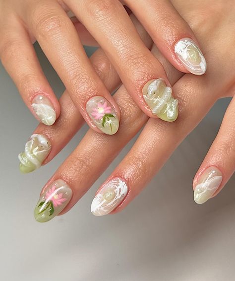 Lotus Nail Art, Cny Nails, Snake Nails, Snake Nail, Love Nail Art, Manicure Inspiration, Nail Design Inspiration, Daily Nail, Girly Design