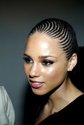 cornrow style Faux Dreadlocks, Alicia Keys Braids, Knot Hairstyles, Cornrows Braids For Black Women, Tan Skin Blonde Hair, Curly Hair Braids, African Hair Braiding Styles, Braided Cornrow Hairstyles, Hair Knot