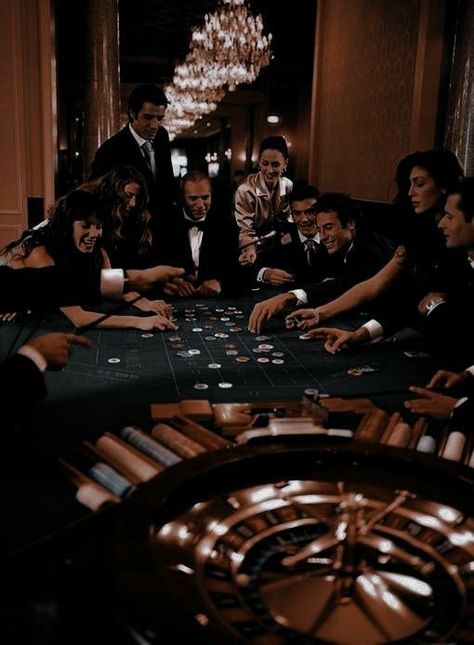 Mafia House Aesthetic, Mafia Party, Mafia Families, A Group Of People, Badass Aesthetic, Rich Girl Lifestyle, Classy Aesthetic, Group Of People, Rich Life