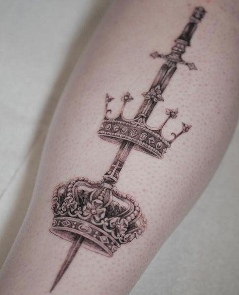 Camelot Tattoo, Royal Tattoo, Holy Tattoos, Black And Gray Tattoo, Gothic Tattoos, Gray Tattoo, Ear Tattoo Ideas, Torso Tattoos, Kawaii Tattoo