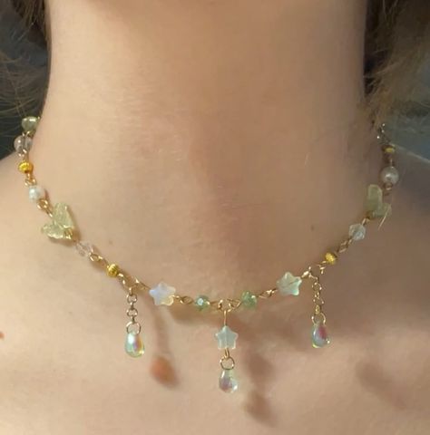 Drops of Stardust choker (adjustable) $35.00 Now available 🌟 #star #stars #gemstones #gemstonejewelry #literature #dragons #dragon #greekmythology #beadsjewelry #cottagecore #fairycore #smallbusiness #smallbusinessowner #smallbusinesssupport #flowers #flower #flowerjewellery #teardrop #teardrops #green Ethereal Jewelry, Hindi Alphabet, Cottagecore Jewelry, Diy Jewelry Unique, Beaded Jewlery, Jewelry Accessories Ideas, Jewelry Boards, Wire Necklace, Themed Jewelry