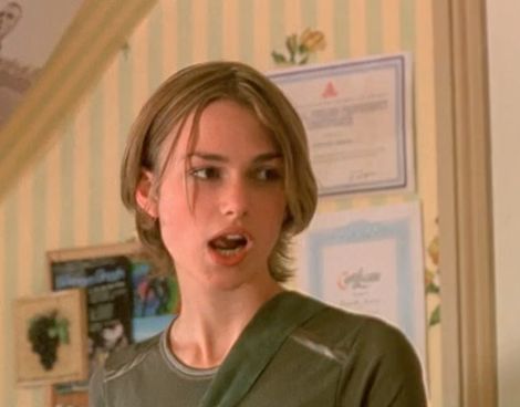 Kiera Knightly Haircut, Keira Knightley Bend It Like Beckham Hair, Keira Knightly Bend It Like Beckham, Kiera Knightly Bend It Like Beckham, Keira Knightley Bend It Like Beckham, Jules Bend It Like Beckham, Bend It Like Beckham Kiera Knightly, Keira Knightley Short Hair, Keira Knightley Hair