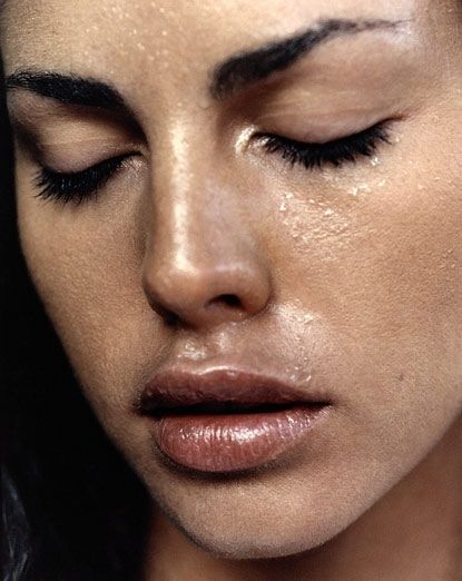 SWEATY LOOK WITH MAKUP!!! Sweaty Makeup Look, Sweaty Aesthetic, Sweaty Makeup, Sweaty Photoshoot, Sweaty Face, Stop Sweating, Facial Wipes, Perfect Complexion, Beauty Photoshoot