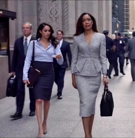 Jessica Pearson Outfits, Outfit Inspirations Edgy, Suits Tv Series, Jessica Pearson, Gina Torres, Suits Tv Shows, Suits Tv, Suits Series, Lawyer Outfit